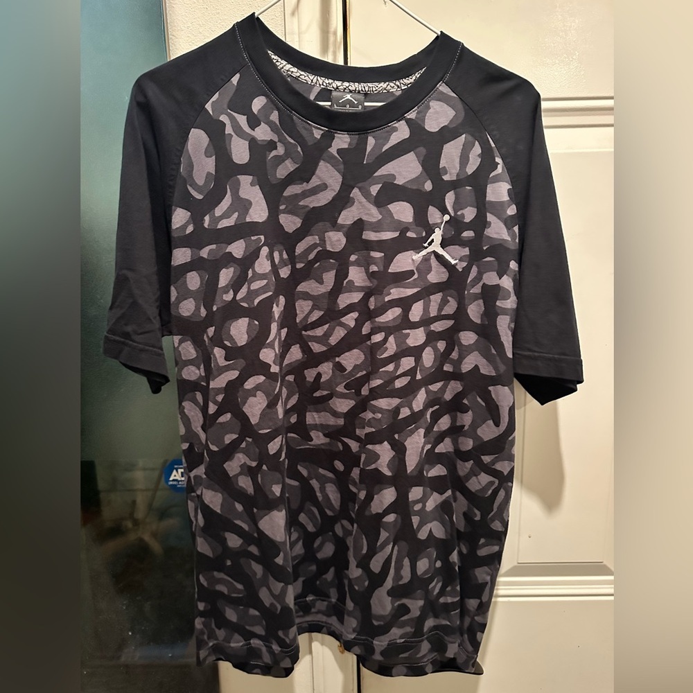 Jordan Black and Gray Abstract Pattern Short-Sleeve Tee